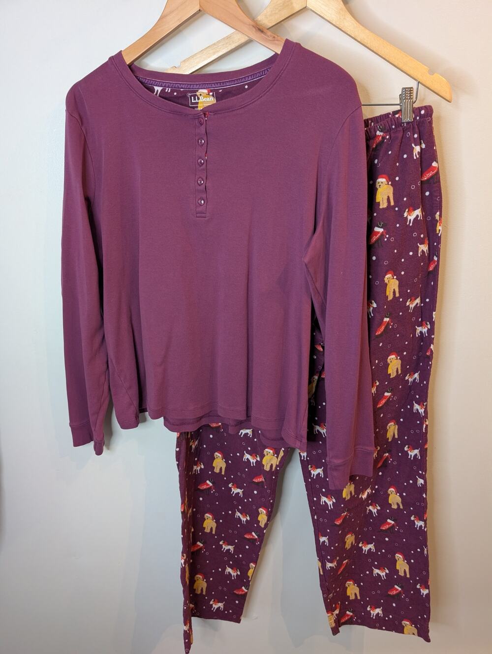 L.L.Bean Flannel Pajama Set Holiday Dogs Santa Hats Burgundy Cotton Large
